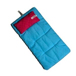 AMERICAN‎ Girl doll pillow and comforter